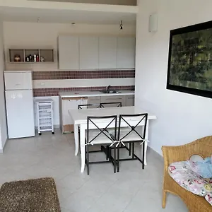 Al Centro Di Budoni